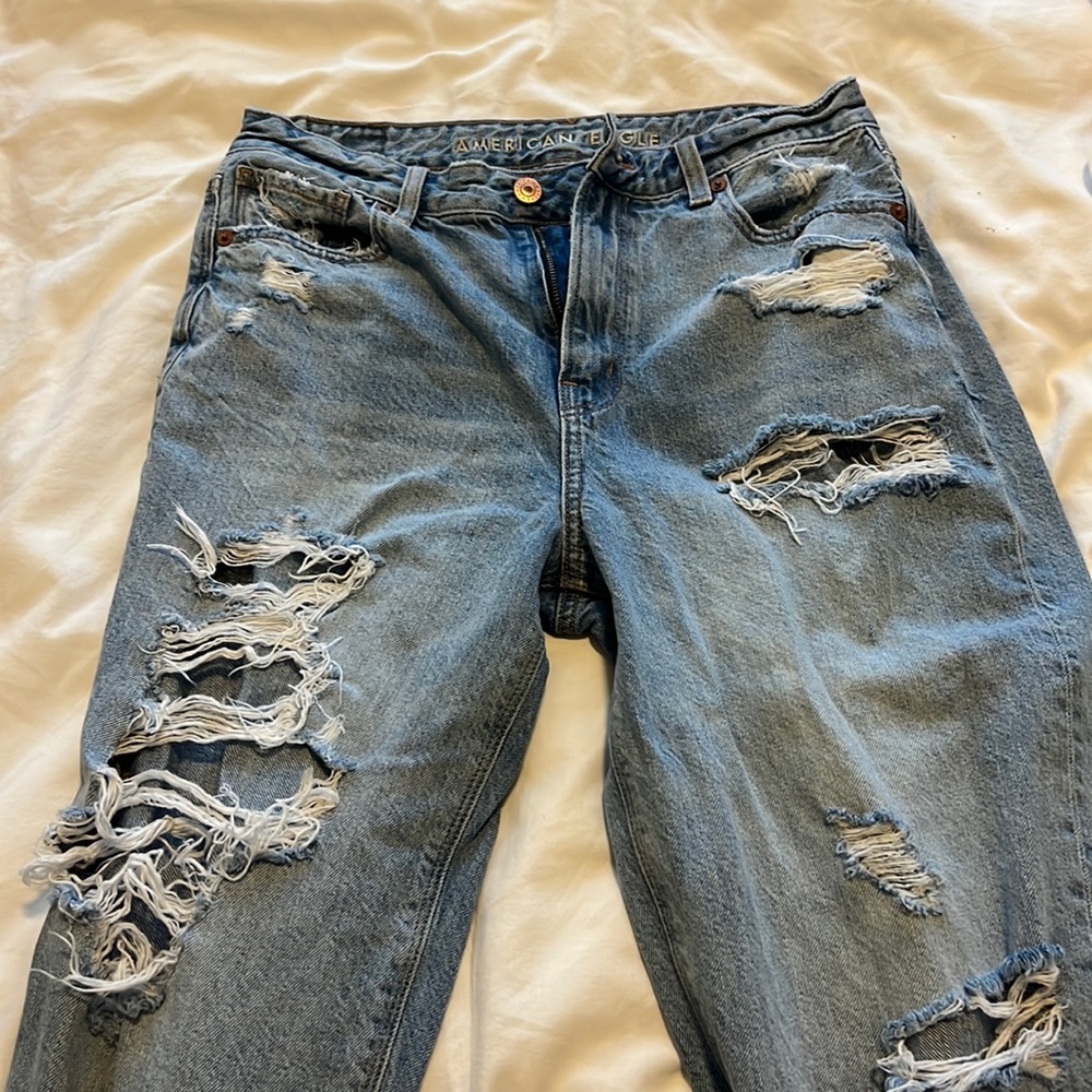 American Eagle boyfriend jeans